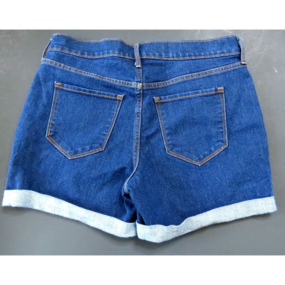 Old Navy Women's Dark Wash Cuffed Hem Denim Shorts Blue 8 EUC - Picture 2 of 7